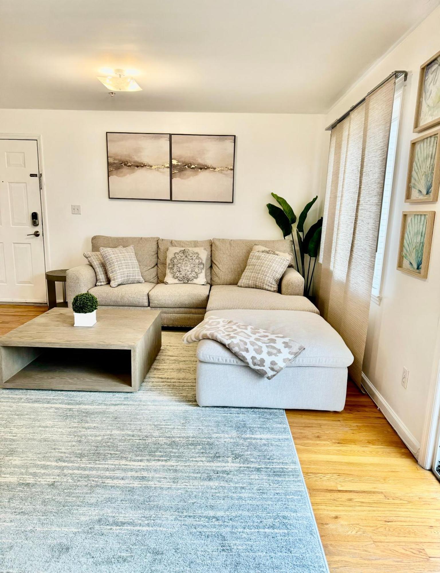 Stylish Evergreen Apartment By Newark Airport Kültér fotó