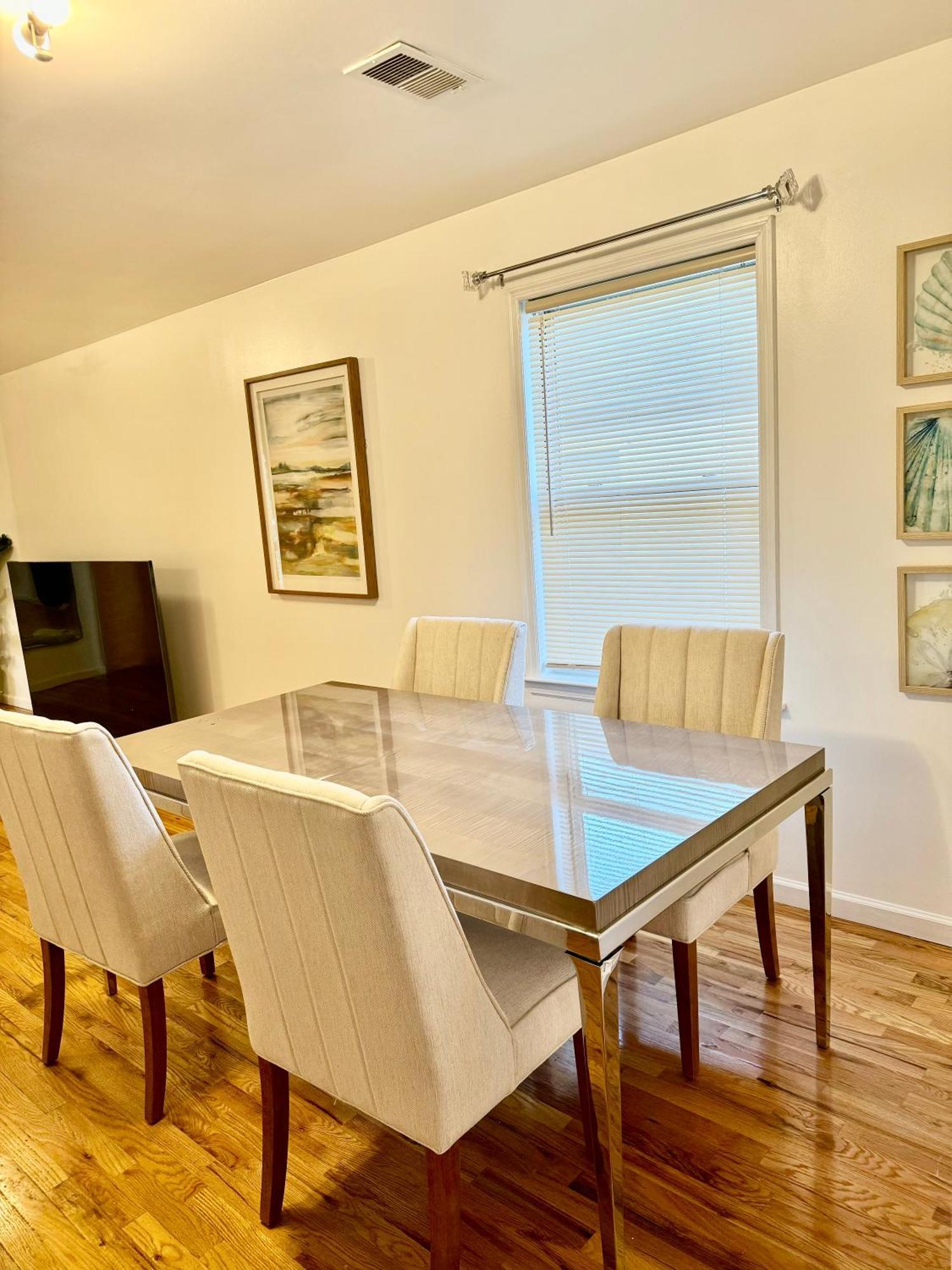 Stylish Evergreen Apartment By Newark Airport Kültér fotó